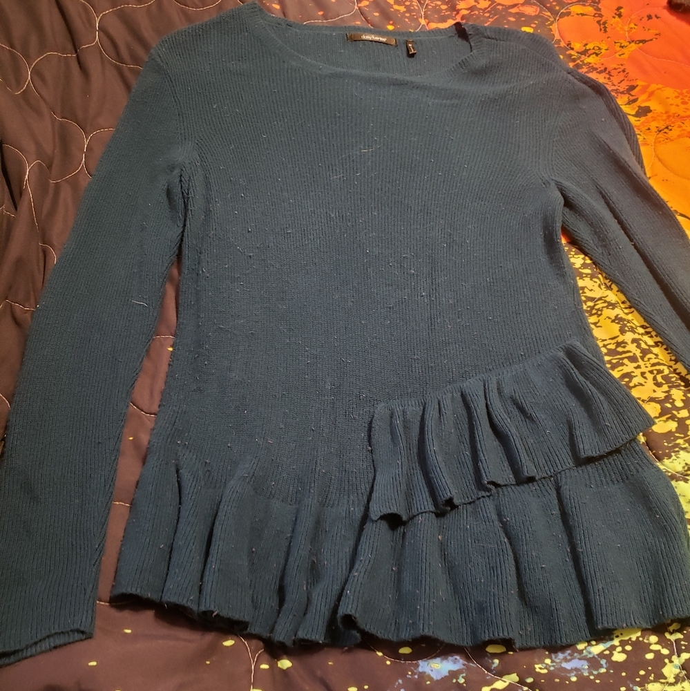 Green Daisy Fuentes Sweater Medium